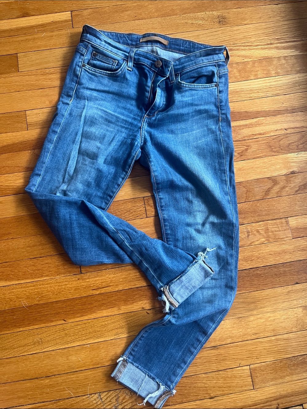 Joe’s Flawless The Icon Crop Jeans